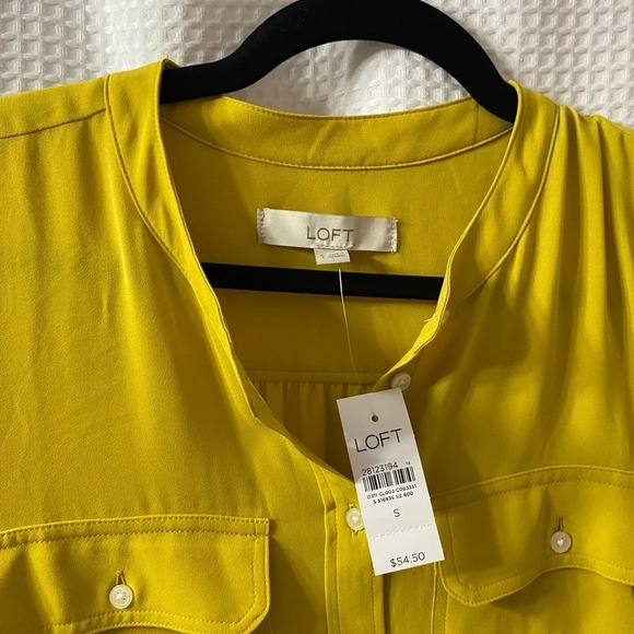 NWT LOFT Henley Utility Blouse - Picture 4 of 5